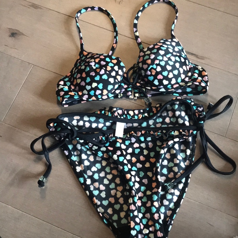 Victoria’s Secret Black Heart Bikini 32A & Small